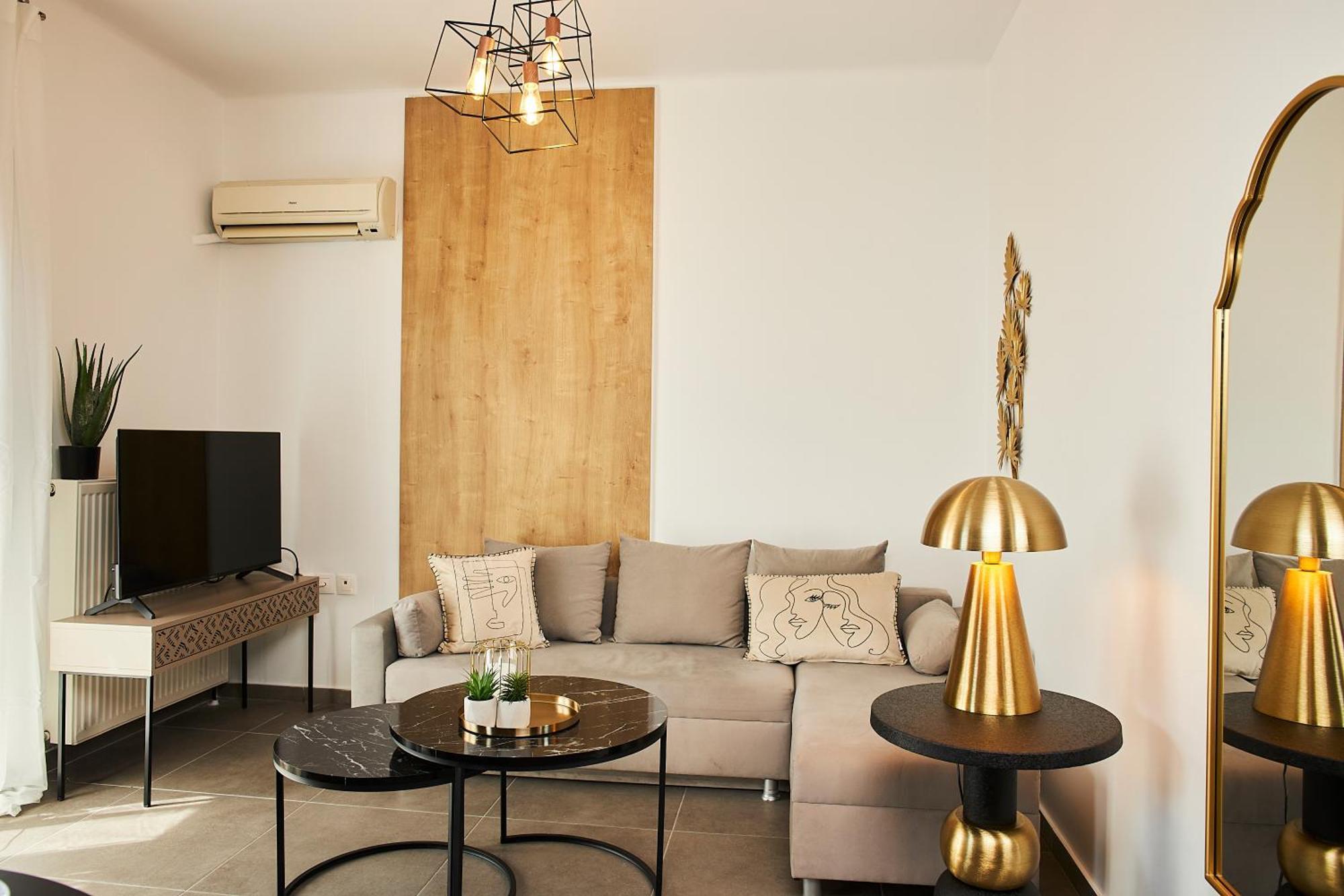Golden Apartment, By Binobi Innovative Management! *